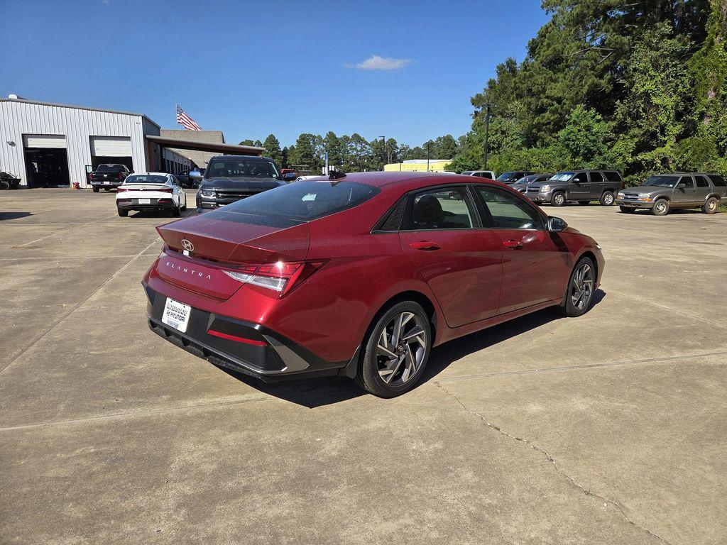 new 2025 Hyundai Elantra car, priced at $28,595