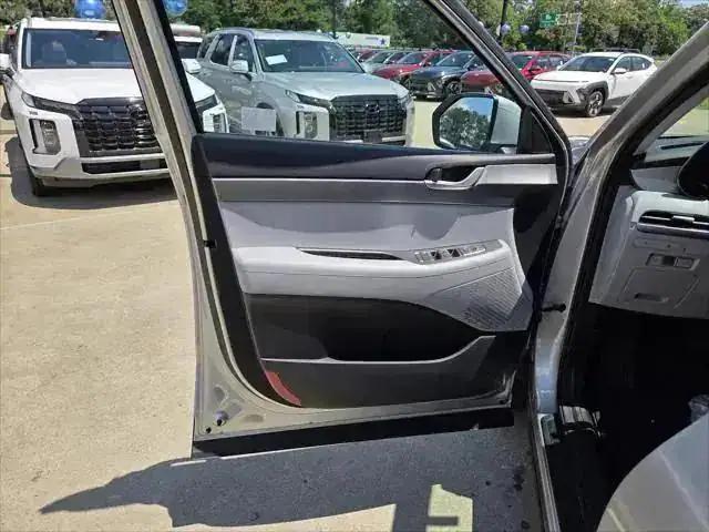 new 2025 Hyundai Palisade car, priced at $43,249