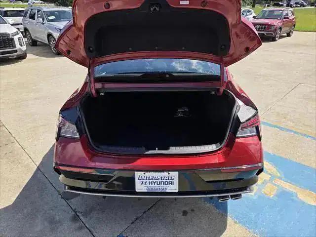 new 2025 Hyundai Elantra car, priced at $32,080