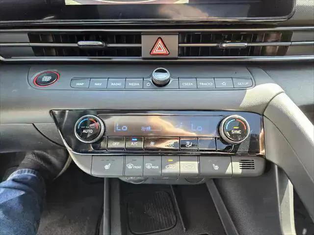 new 2025 Hyundai Elantra car, priced at $32,080