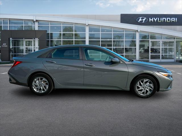 new 2024 Hyundai Elantra car, priced at $28,005