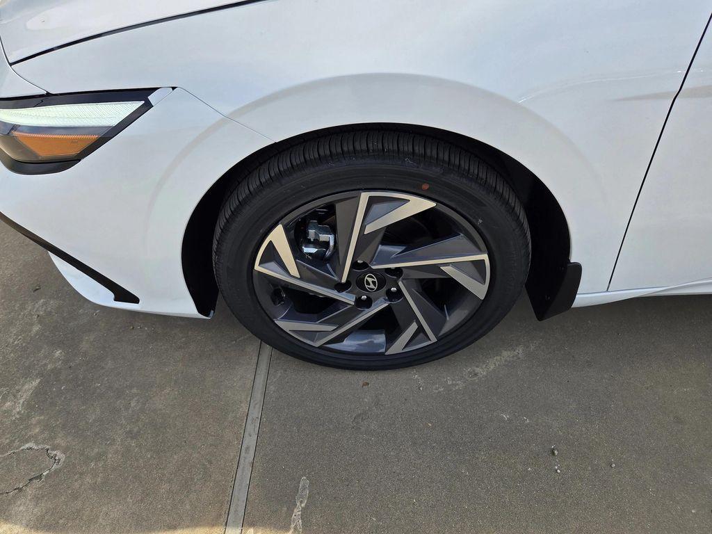 new 2025 Hyundai Elantra car, priced at $29,740