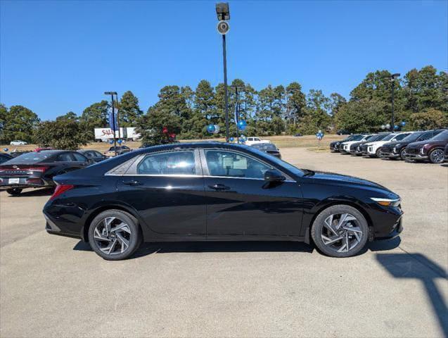 new 2025 Hyundai Elantra car, priced at $28,265