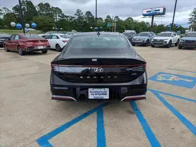 new 2025 Hyundai Sonata Hybrid car, priced at $39,795