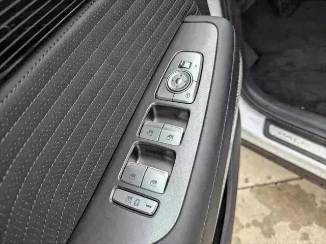 new 2025 Hyundai Palisade car, priced at $58,280