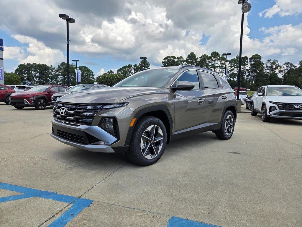 new 2025 Hyundai TUCSON Hybrid car, priced at $39,310
