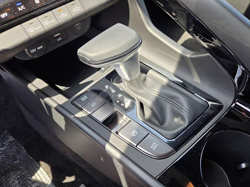 new 2025 Hyundai ELANTRA HEV car, priced at $29,705