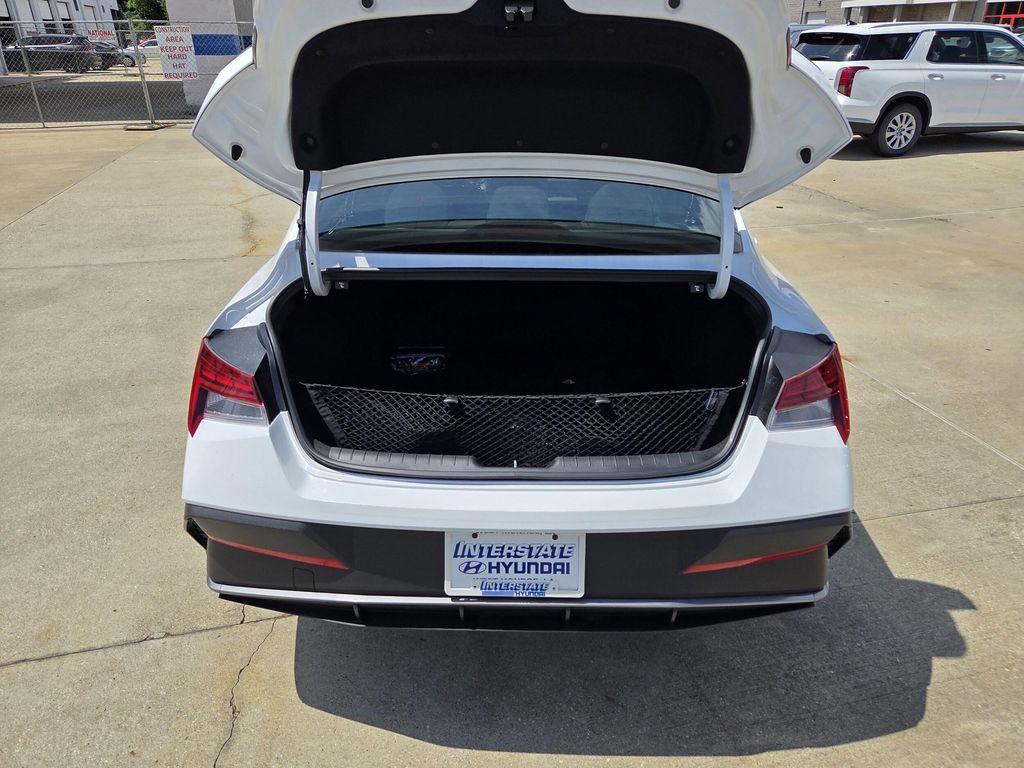 new 2025 Hyundai ELANTRA HEV car, priced at $29,705