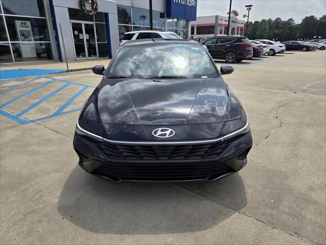 new 2025 Hyundai Elantra car, priced at $30,085