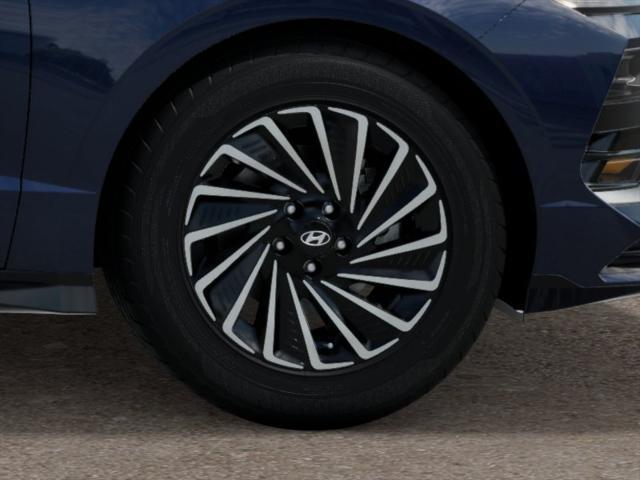 new 2025 Hyundai Sonata Hybrid car, priced at $33,070