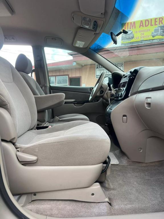 used 2005 Toyota Sienna car, priced at $6,998