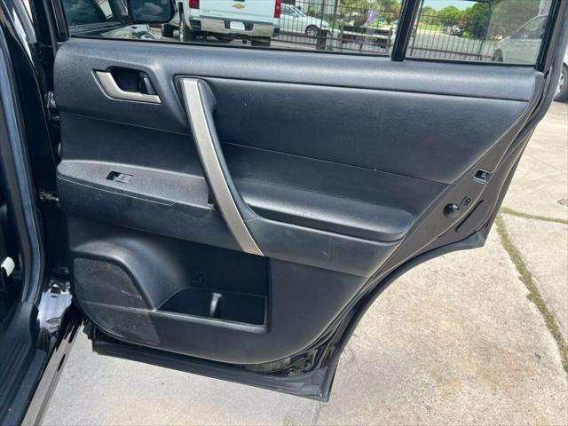 used 2011 Toyota Highlander car, priced at $9,998