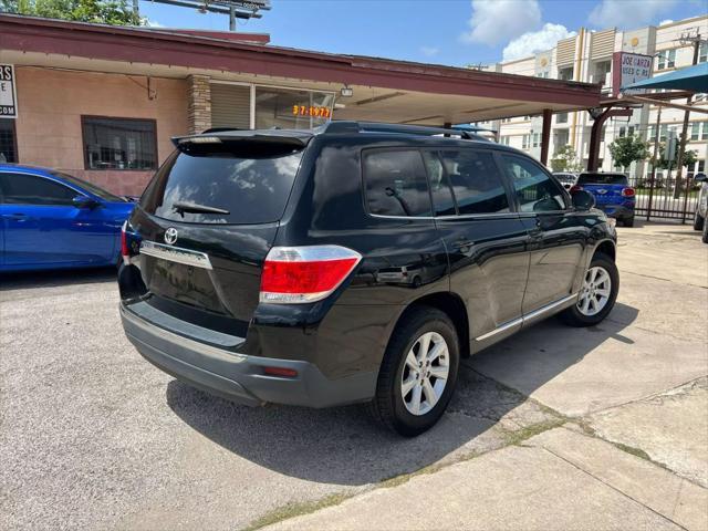 used 2011 Toyota Highlander car, priced at $9,998