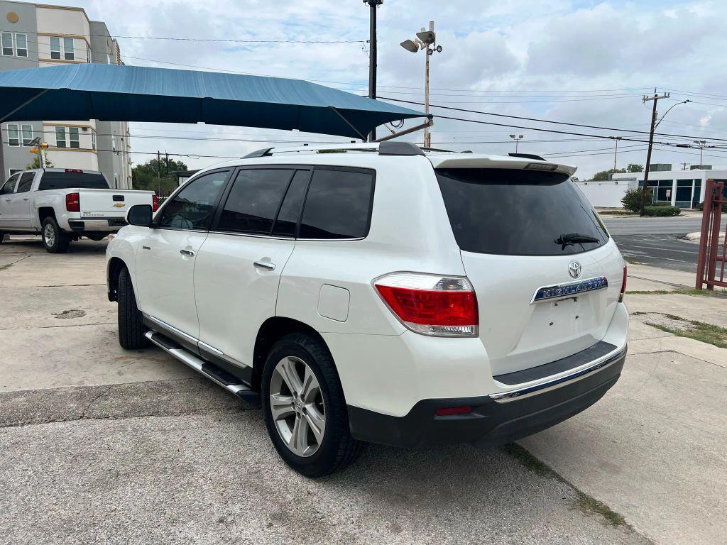 used 2012 Toyota Highlander car, priced at $9,998