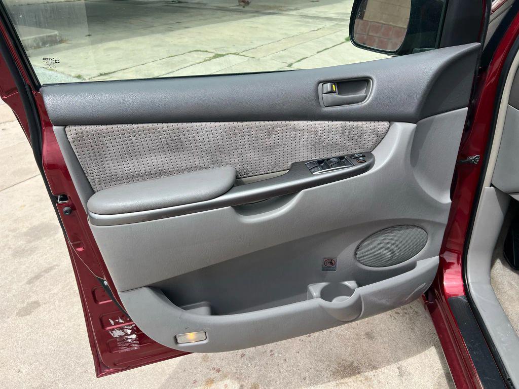 used 2008 Toyota Sienna car, priced at $5,998