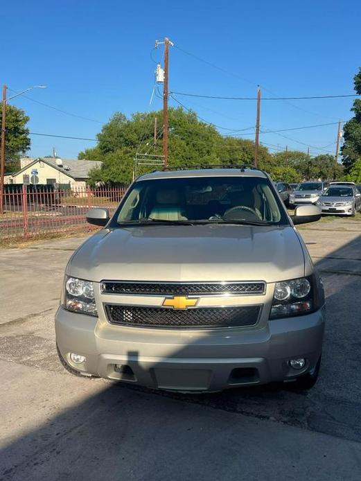 used 2013 Chevrolet Suburban car, priced at $14,999