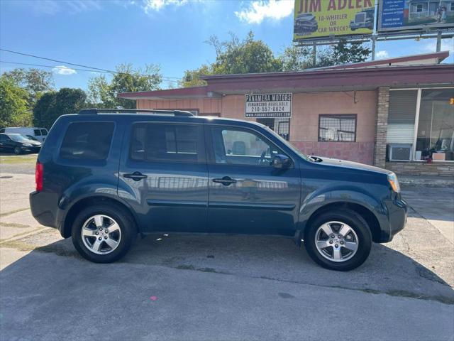 used 2011 Honda Pilot car, priced at $7,998