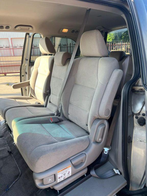 used 2013 Honda Odyssey car, priced at $9,998