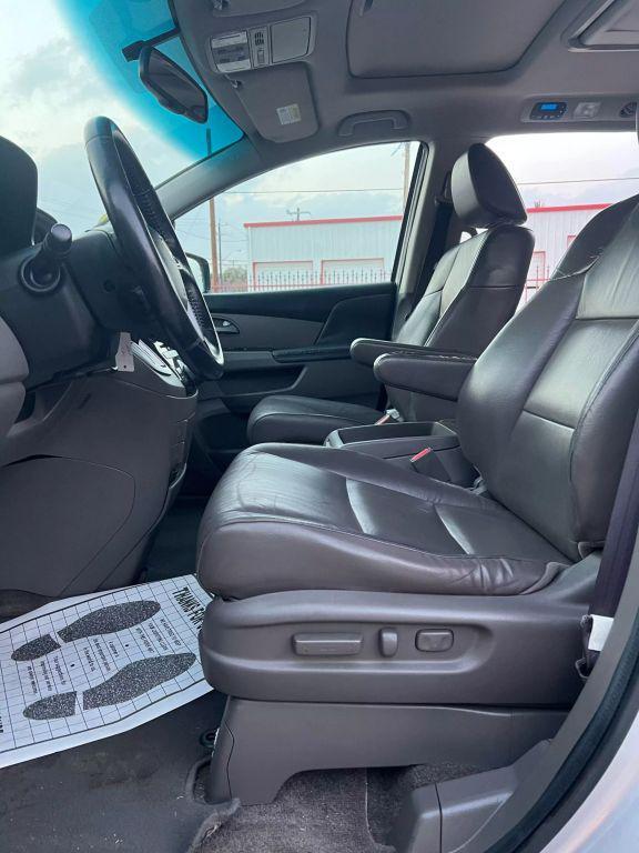 used 2013 Honda Odyssey car, priced at $9,998