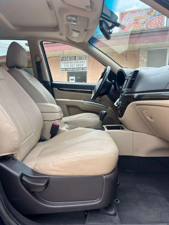 used 2010 Hyundai Santa Fe car, priced at $5,998