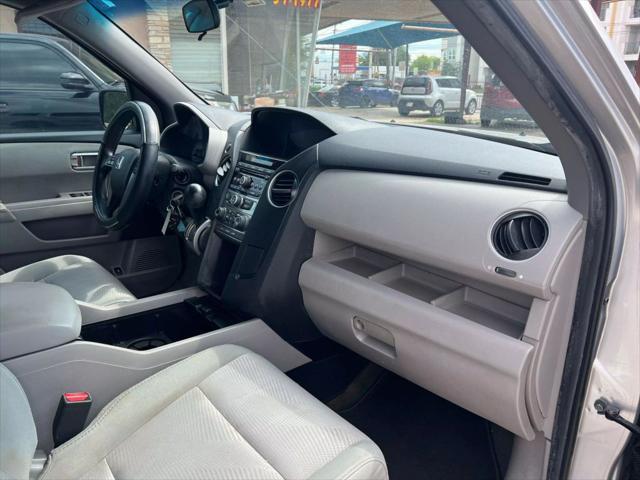 used 2014 Honda Pilot car, priced at $9,998