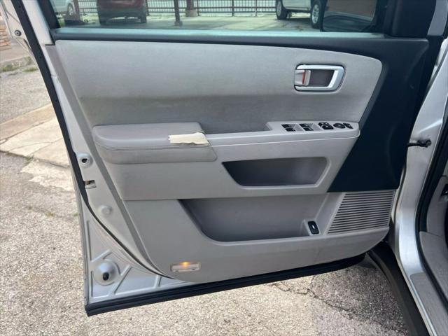 used 2014 Honda Pilot car, priced at $9,998