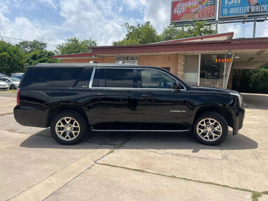 used 2016 GMC Yukon XL car, priced at $16,998