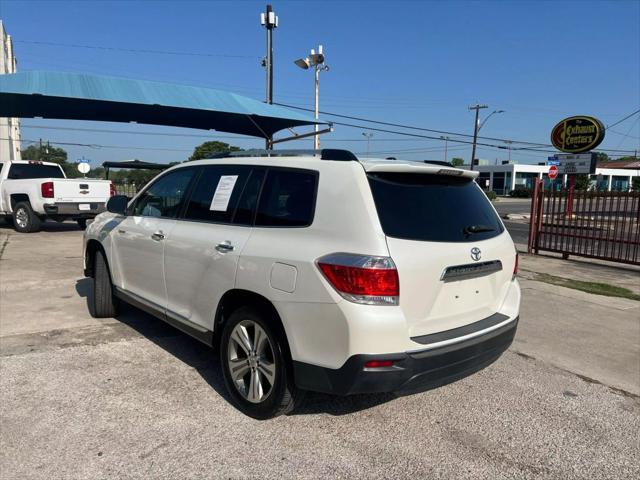 used 2013 Toyota Highlander car, priced at $12,498