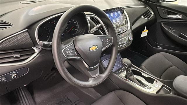 new 2025 Chevrolet Malibu car, priced at $24,815