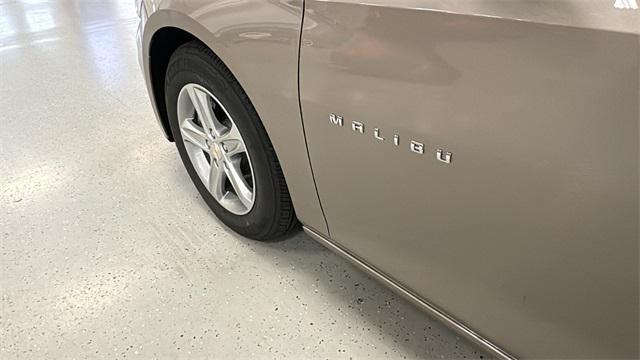 new 2025 Chevrolet Malibu car, priced at $24,815