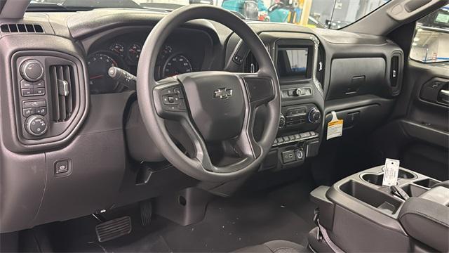 new 2025 Chevrolet Silverado 1500 car, priced at $52,585