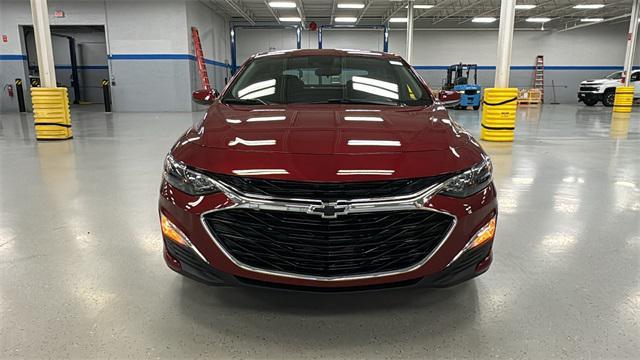 new 2025 Chevrolet Malibu car, priced at $27,259