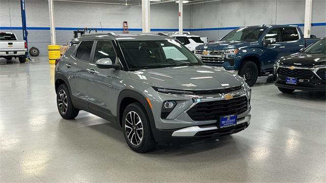 new 2025 Chevrolet TrailBlazer car, priced at $25,385