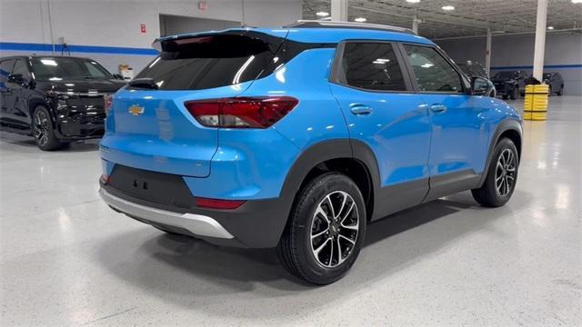 new 2025 Chevrolet TrailBlazer car, priced at $28,252