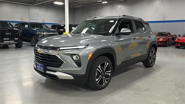 new 2025 Chevrolet TrailBlazer car, priced at $26,955