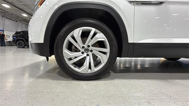used 2020 Volkswagen Atlas Cross Sport car, priced at $27,699