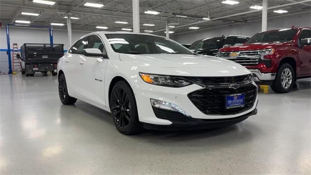 new 2025 Chevrolet Malibu car, priced at $33,558