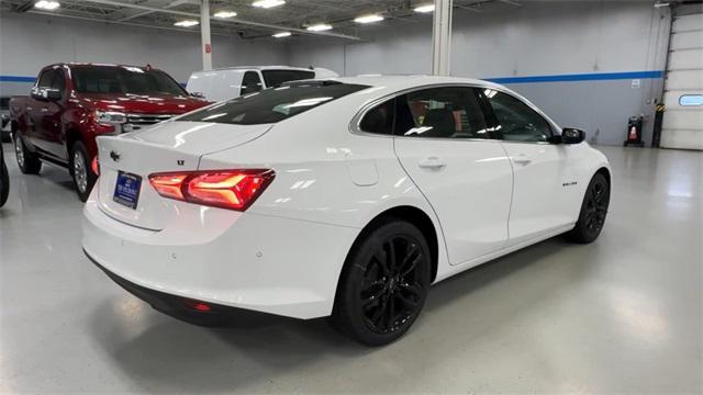 new 2025 Chevrolet Malibu car, priced at $33,558