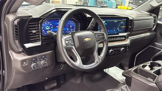 used 2023 Chevrolet Silverado 1500 car, priced at $38,586