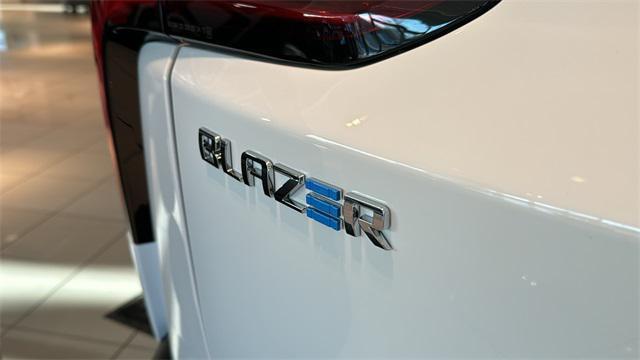 new 2024 Chevrolet Blazer car, priced at $38,895