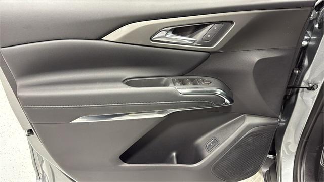 new 2026 Chevrolet Traverse car, priced at $44,651