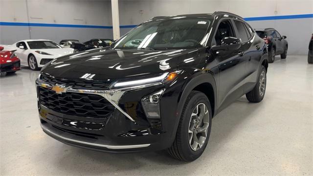 new 2025 Chevrolet Trax car, priced at $23,271