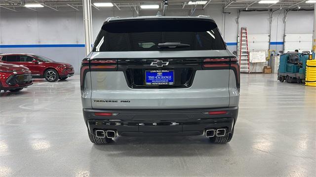 new 2025 Chevrolet Traverse car, priced at $45,377