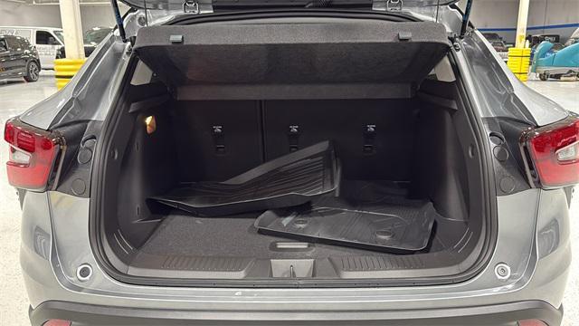 new 2025 Chevrolet Trax car, priced at $27,915
