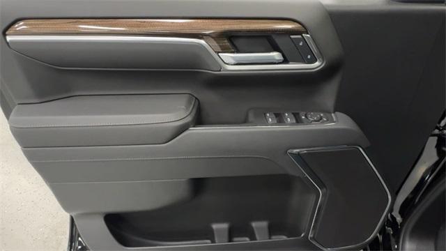 new 2025 Chevrolet Silverado 1500 car, priced at $45,771