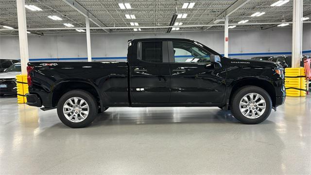 new 2024 Chevrolet Silverado 1500 car, priced at $43,660