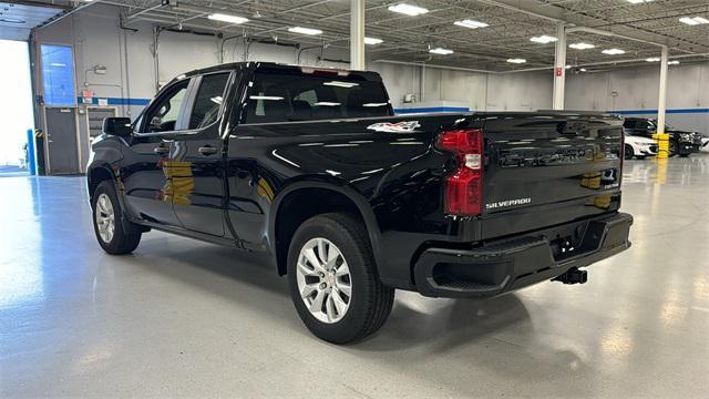 new 2024 Chevrolet Silverado 1500 car, priced at $43,660