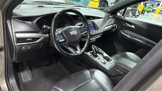 used 2020 Cadillac XT4 car, priced at $25,199