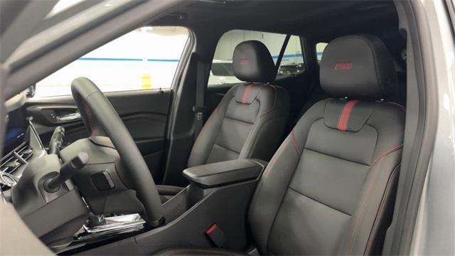 new 2025 Chevrolet Trax car, priced at $25,785