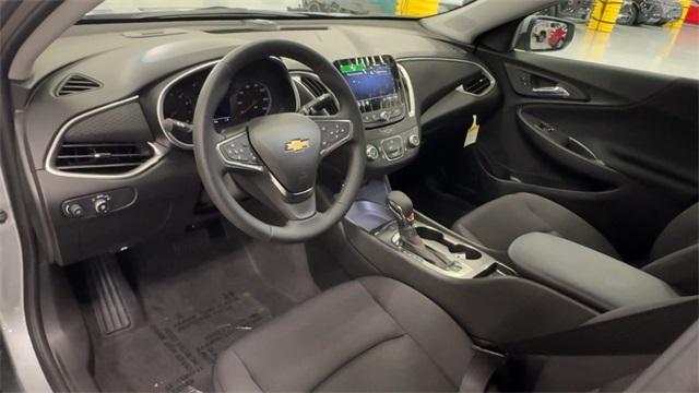 new 2025 Chevrolet Malibu car, priced at $28,101